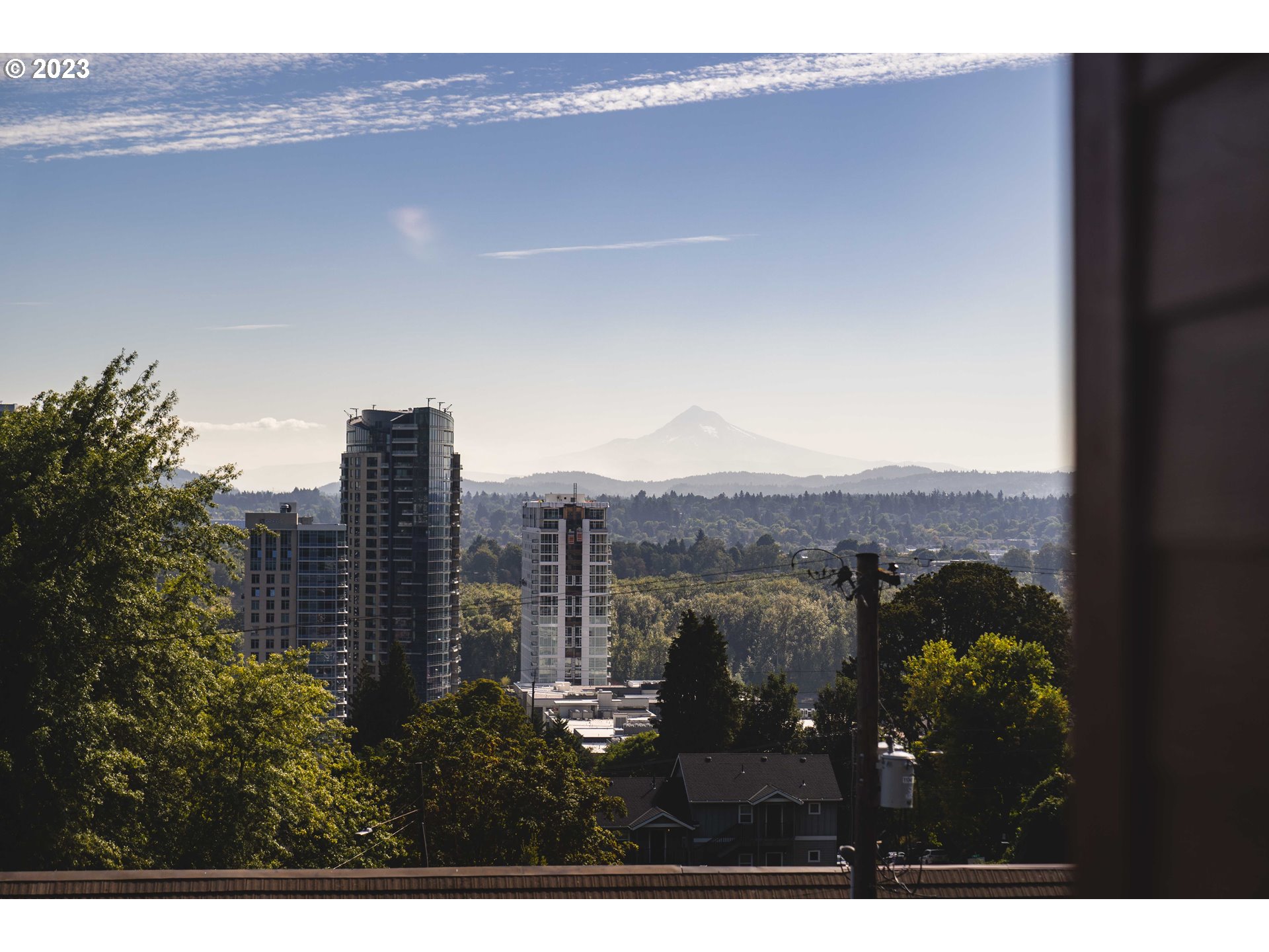 3701 Southwest Condor Avenue, Unit E1 Portland, OR 97239 - Photo 19 of 35 Gallery Image 19