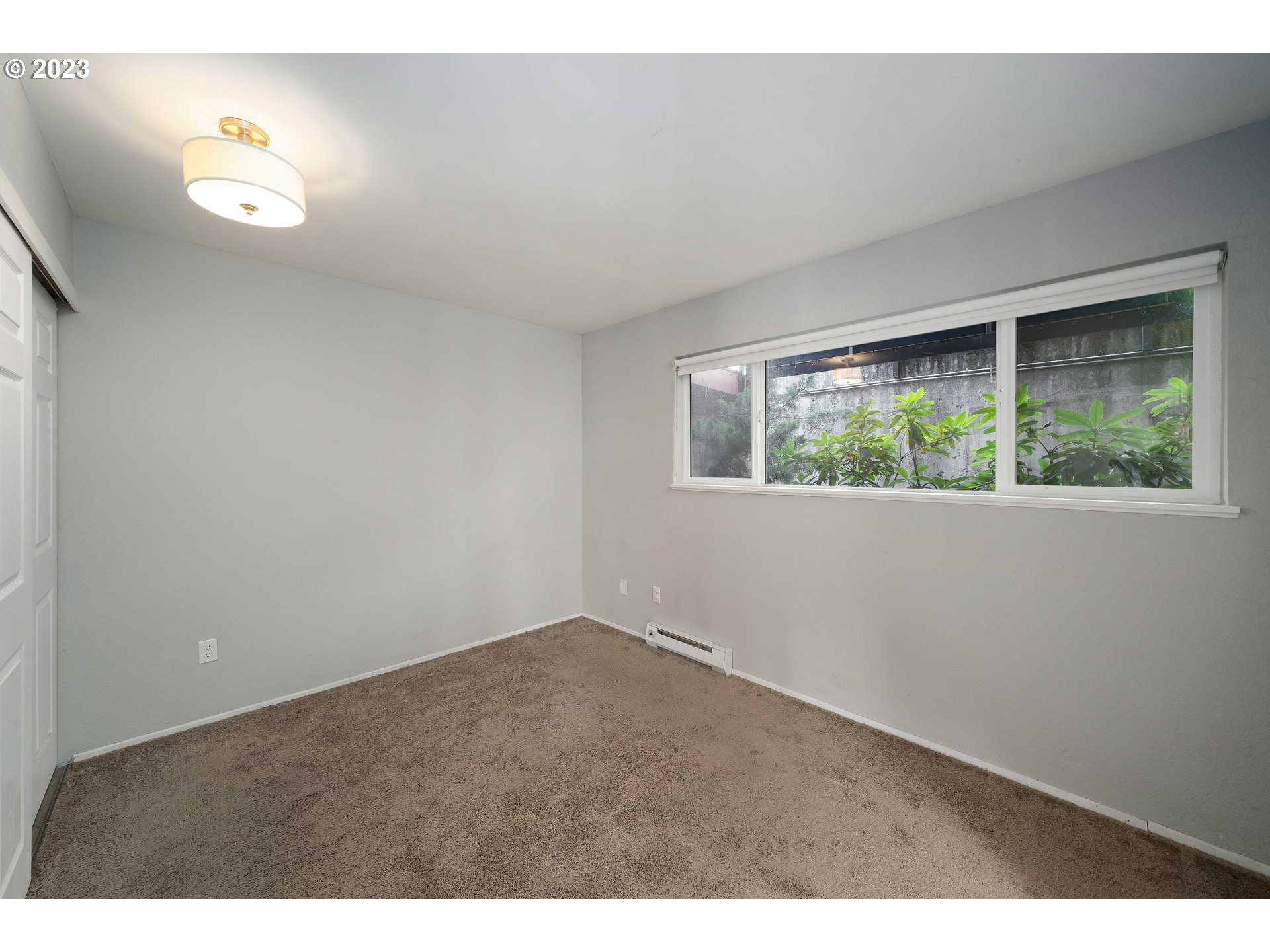 3701 Southwest Condor Avenue, Unit E1 Portland, OR 97239 - Photo 23 of 35 Gallery Image 23