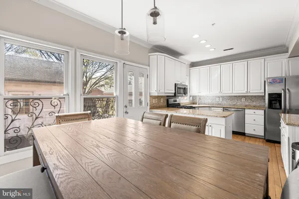 $3,500 | 211 West Hill Street, Baltimore, MD 21230