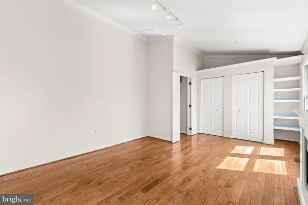 $3,500 | 211 West Hill Street, Baltimore, MD 21230