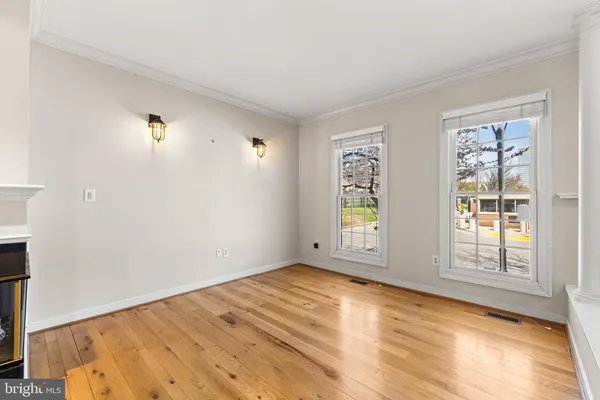 $3,500 | 211 West Hill Street, Baltimore, MD 21230