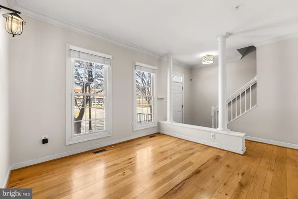 $3,500 | 211 West Hill Street, Baltimore, MD 21230