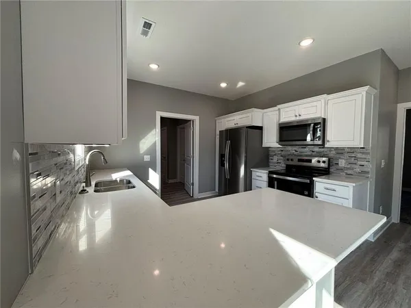 $335,000 | 4803 South Creek Wood Drive, St. Joseph, MO 64507