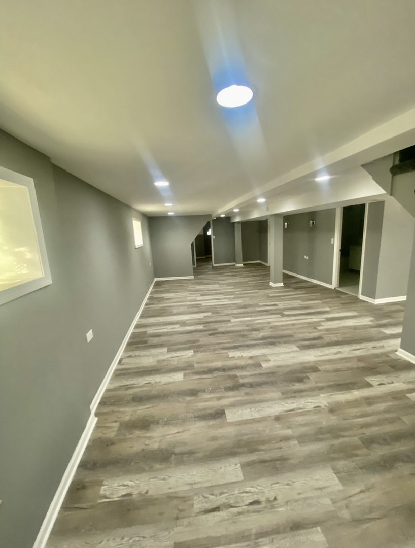 7806 South Rhodes Avenue Chicago, IL 60619 - Photo 17 of 17