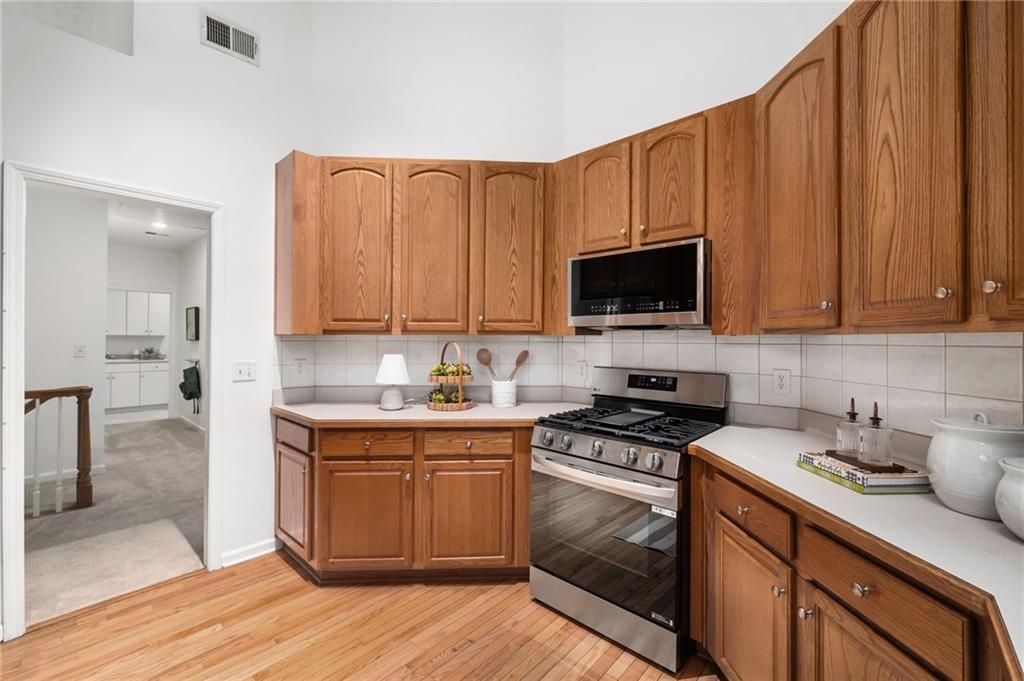 16218 Henderson Road Milton, GA 30004 - Photo 17 of 70