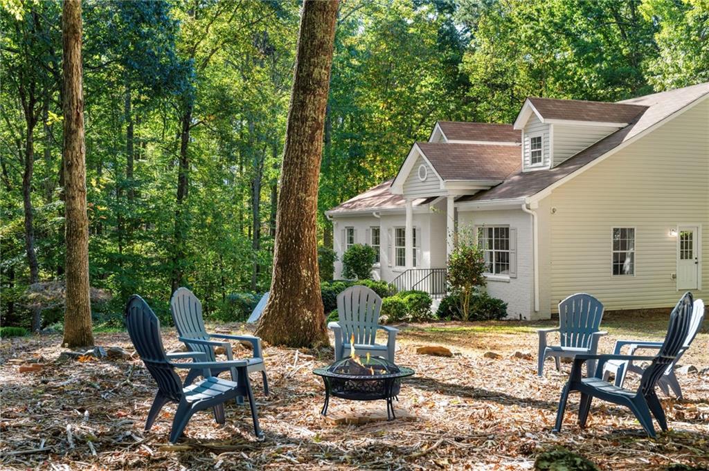 16218 Henderson Road Milton, GA 30004 - Photo 8 of 70