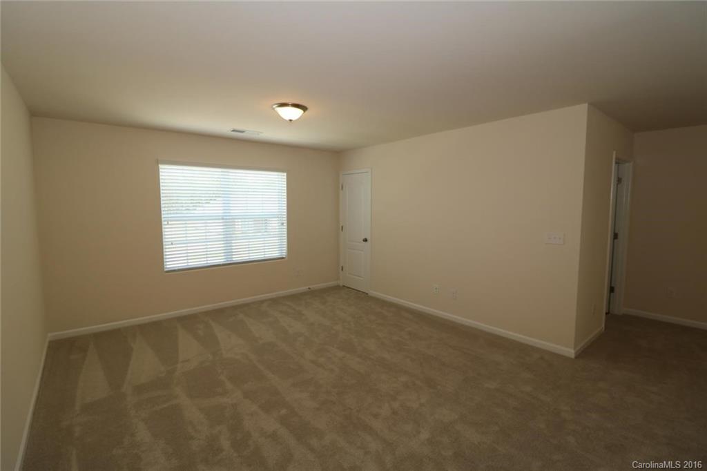 5721 Eleanor Rigby Road, Unit 61 Charlotte, NC 28278 - Photo 14 of 19 Gallery Image 14