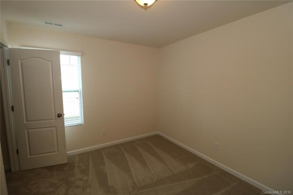 5721 Eleanor Rigby Road, Unit 61 Charlotte, NC 28278 - Photo 15 of 19 Gallery Image 15