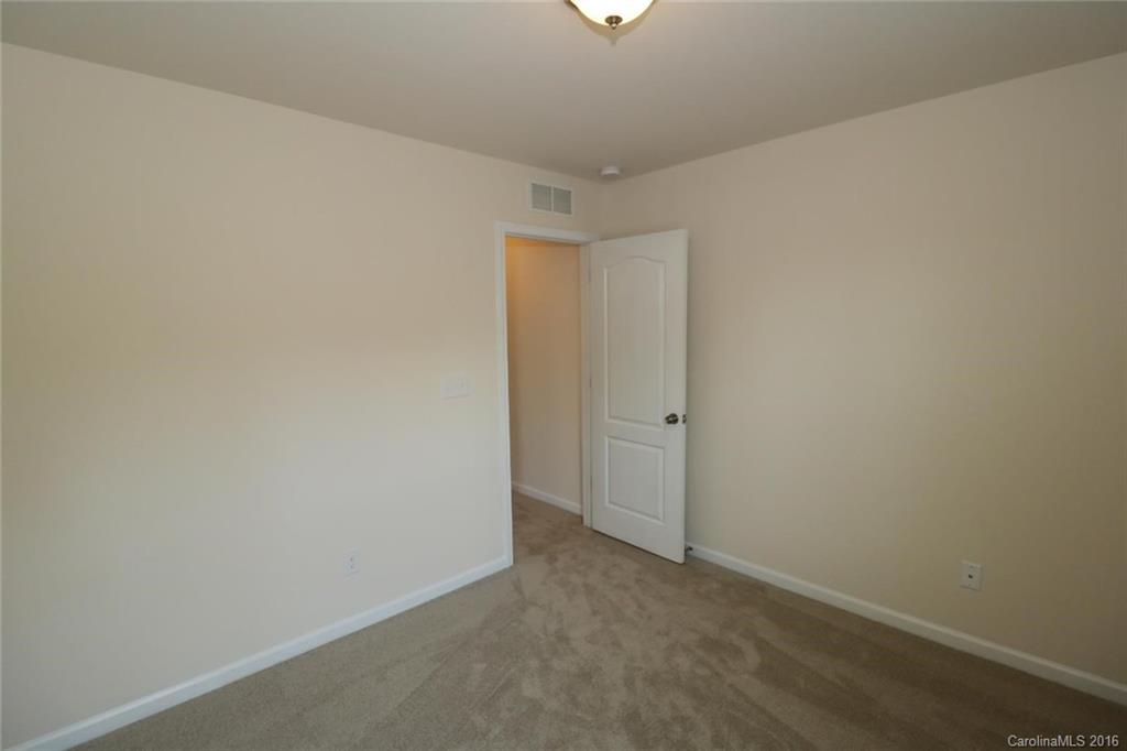 5721 Eleanor Rigby Road, Unit 61 Charlotte, NC 28278 - Photo 16 of 19 Gallery Image 16