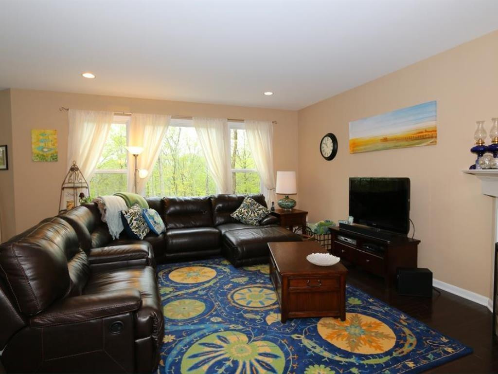 737 Sandstone Ridge Newport, KY 41076 - Photo 5 of 30 Gallery Image 5