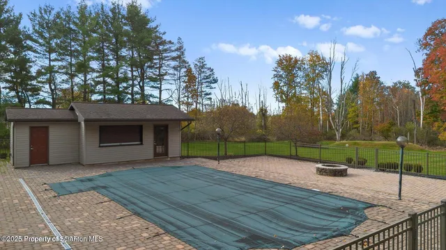 $849,000 | 1266 Ryman Road, Dallas, PA 18612