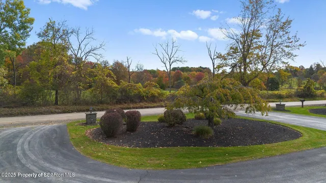 $849,000 | 1266 Ryman Road, Dallas, PA 18612