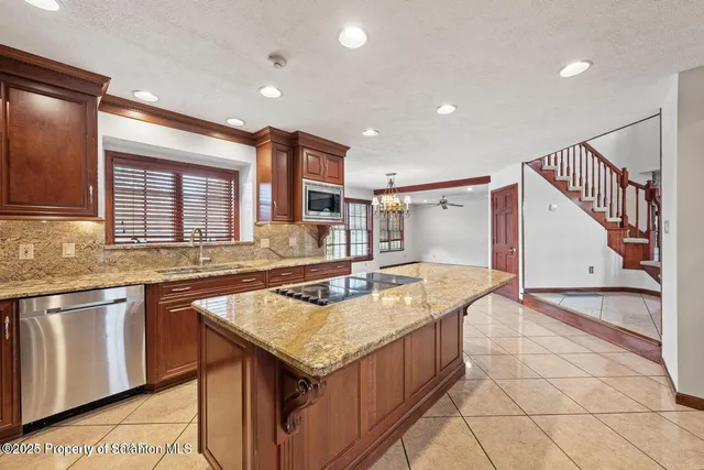 $849,000 | 1266 Ryman Road, Dallas, PA 18612