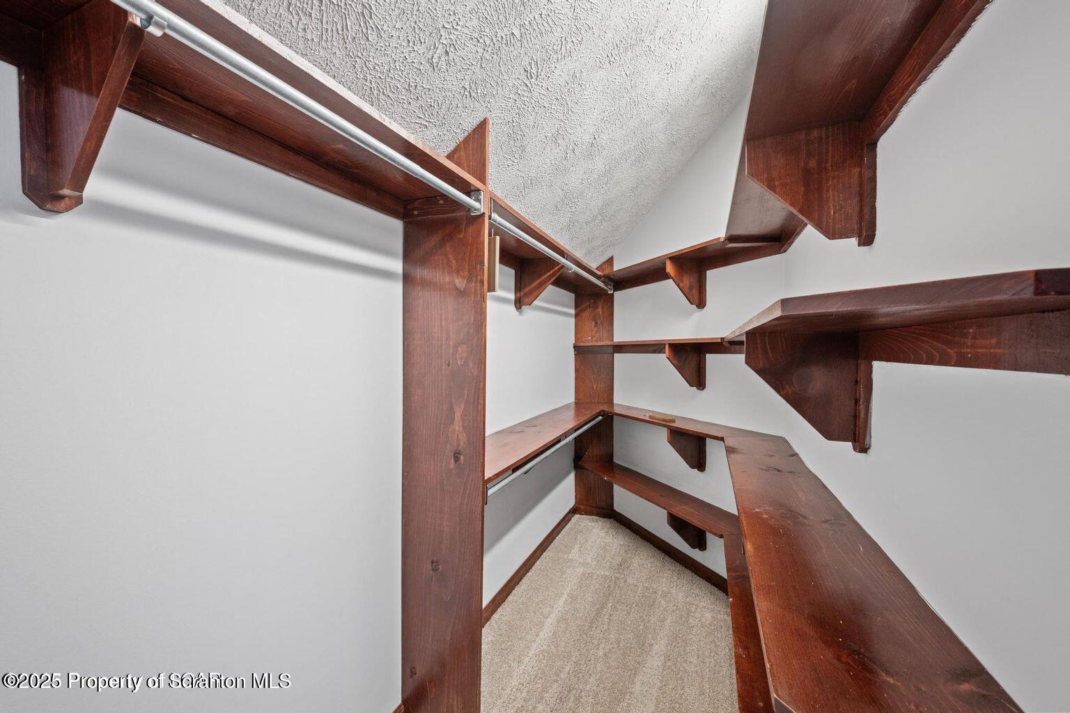 1266 Ryman Road Dallas, PA 18612 - Photo 57 of 73 57