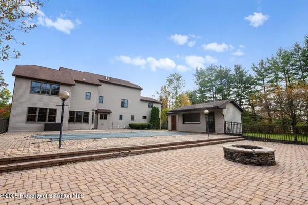 $849,000 | 1266 Ryman Road, Dallas, PA 18612