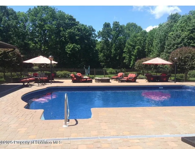 $849,000 | 1266 Ryman Road, Dallas, PA 18612