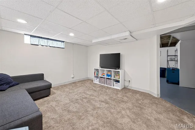 $225,000 | 12157 Belaire Place, Maryland Heights, MO 63043