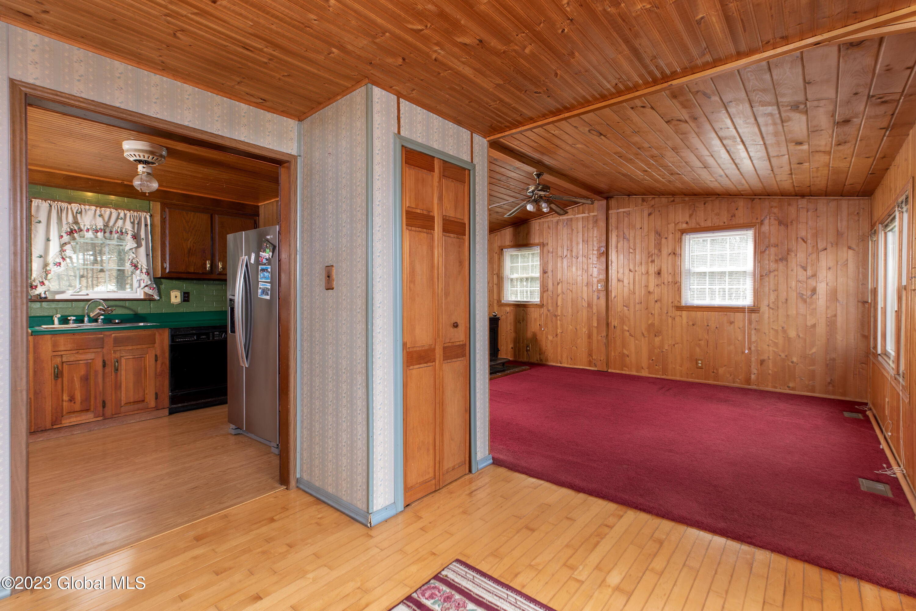 196 Hinds Road Fort Edward, NY 12828 - Photo 11 of 26 196Hinds-10