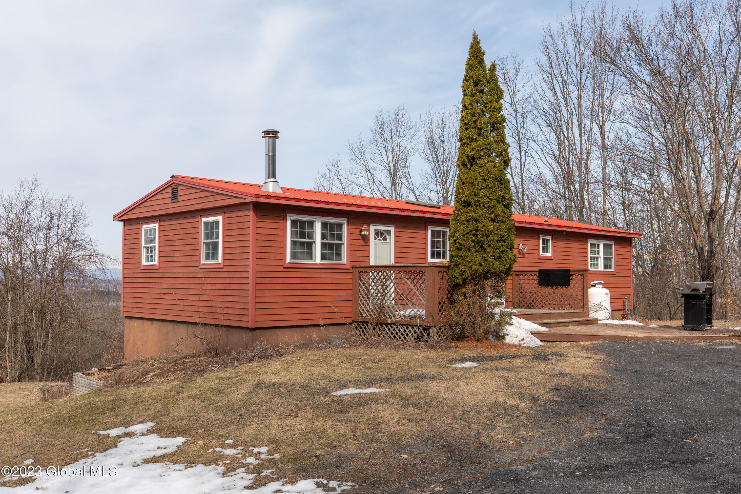 196 Hinds Road Fort Edward, NY 12828 - Photo 2 of 26 196Hinds-6