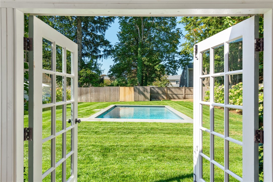 11 Chachapacasset Road Barrington, RI 02806 - Photo 20 of 31