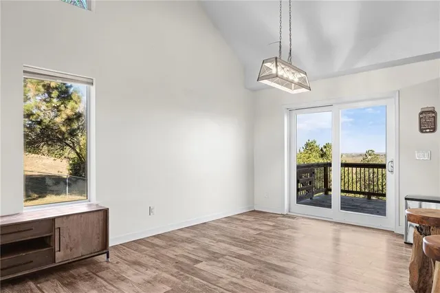 $600,000 | 31731 Lookout Road, Paola, KS 66071