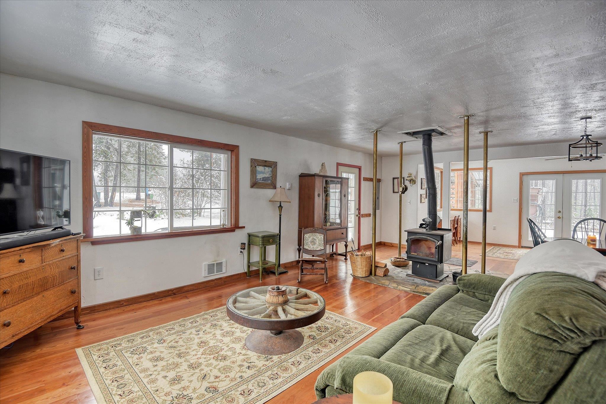 3294 Scotia Road Newport, WA 99156 - Photo 7 of 50