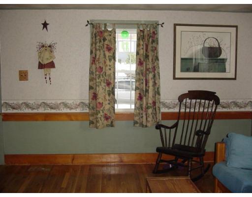 44 Darnell Road Worcester, MA 01606 - Photo 7 of 12 Gallery Image 7