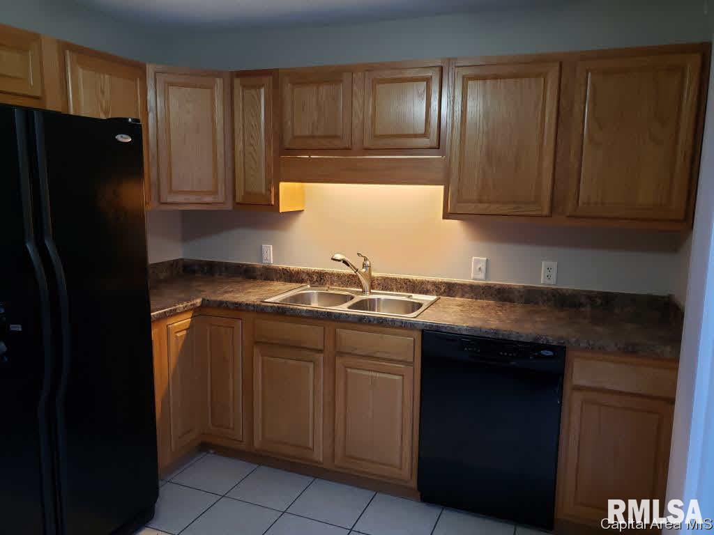9 Goodwin Court Springfield, IL 62704 - Photo 10 of 11