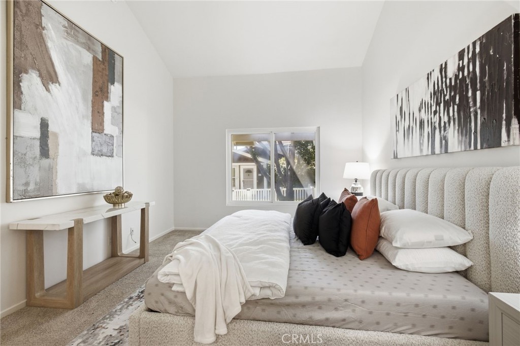 23 Spring Buck Irvine, CA 92614 - Photo 16 of 48 Gallery Image 16