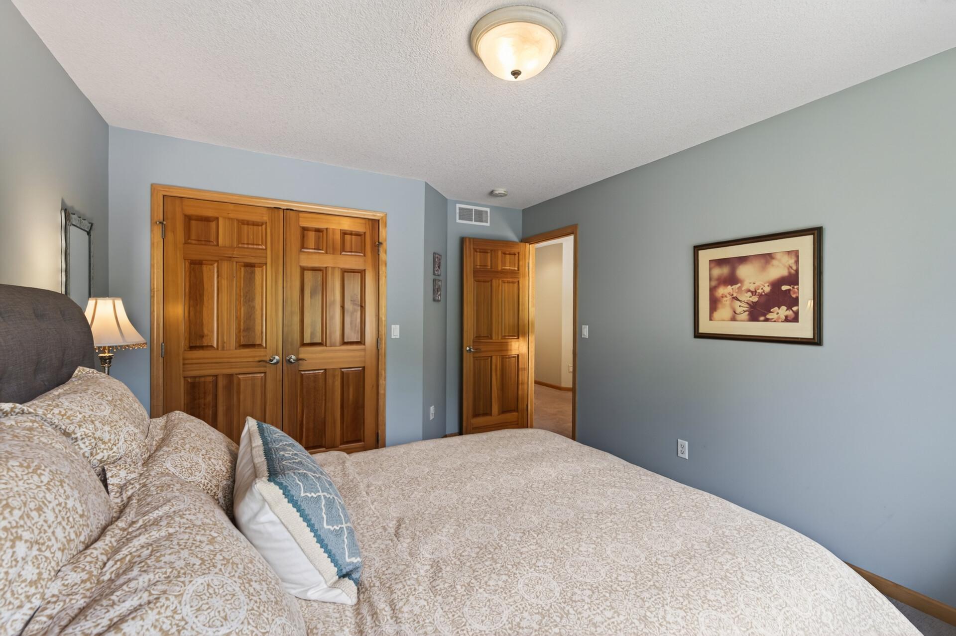381 Del Rio Drive Chanhassen, MN 55317 - Photo 51 of 97