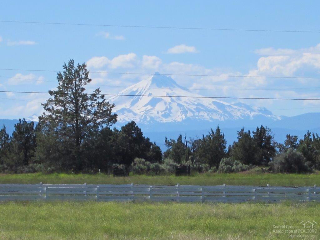 7240 Northeast Juniper Ridge Road Redmond, OR 97756 - Photo 2 of 25 Additional Photo