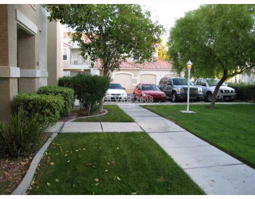 8555 West Russell Road, Unit 1023 Las Vegas, NV 89113 - Photo 7 of 7 Yard/Garden.