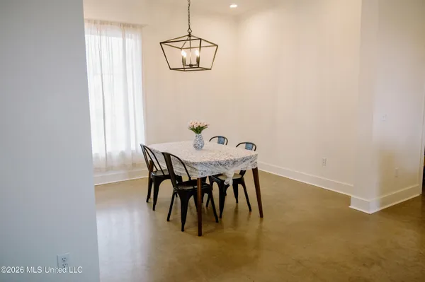 $344,900 | 209 Ashbury Cove, Canton, MS 39046