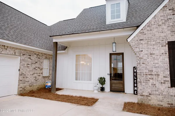 $344,900 | 209 Ashbury Cove, Canton, MS 39046