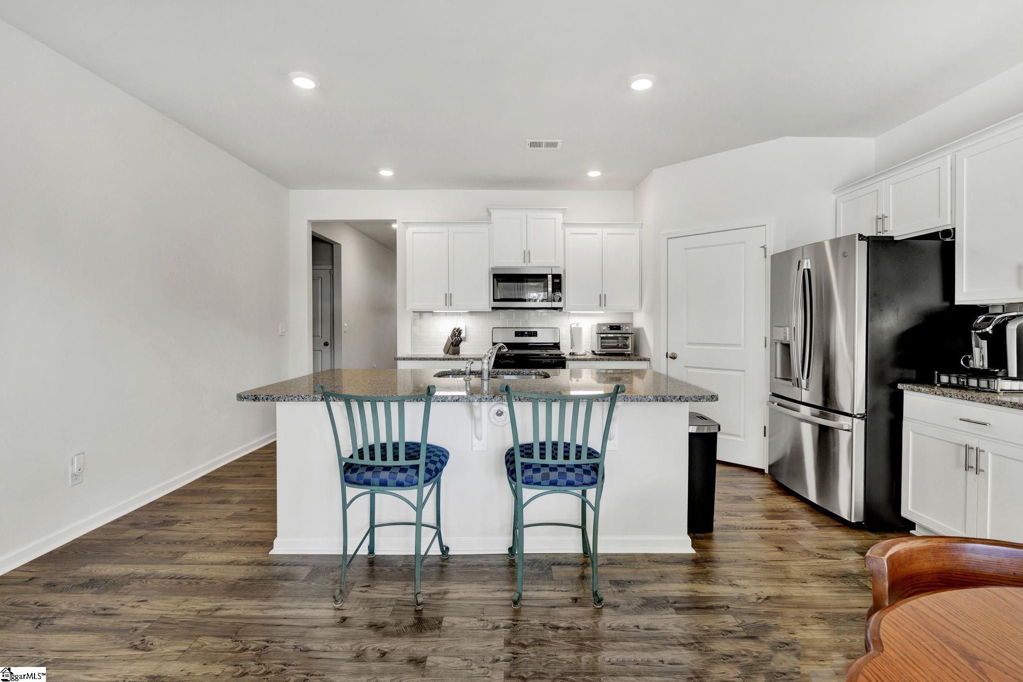 541 Sapling Gap Road Greer, SC 29651 - Photo 5 of 32