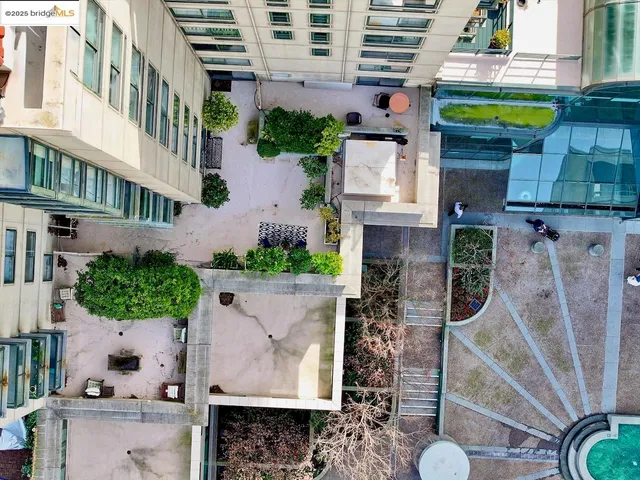 $698,000 | 1 Daniel Burnham Court, Unit 101, San Francisco, CA 94109