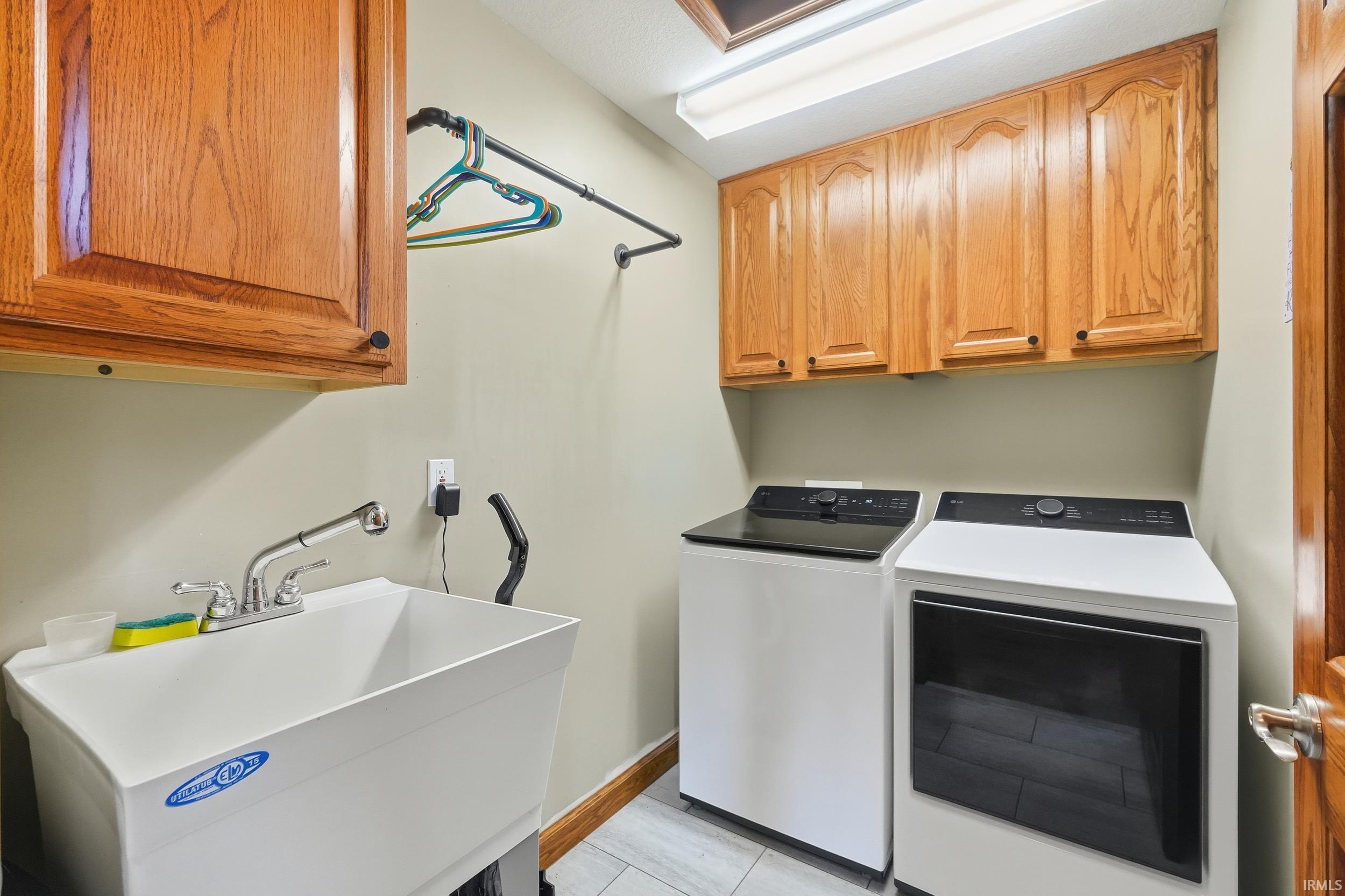 2300 South 8th Street Upland, IN 46989 - Photo 14 of 36