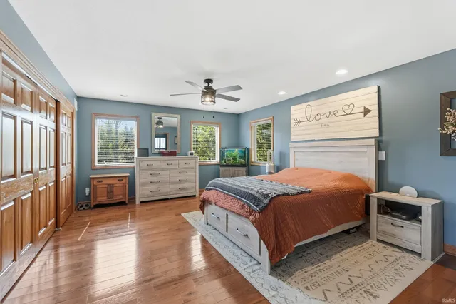 $649,999 | 2300 South 8th Street, Upland, IN 46989