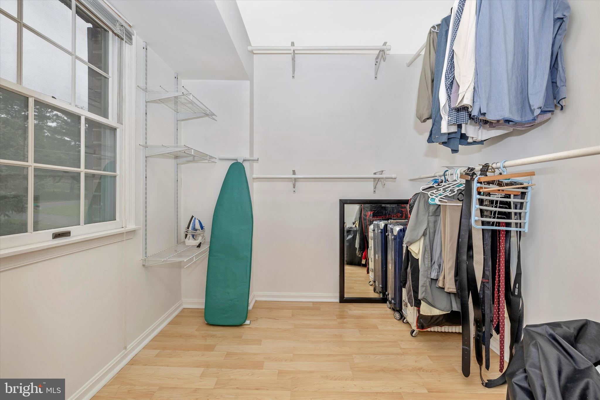 11100 Watkins Road Germantown, MD 20876 - Photo 27 of 70 Primary Walk In Closet