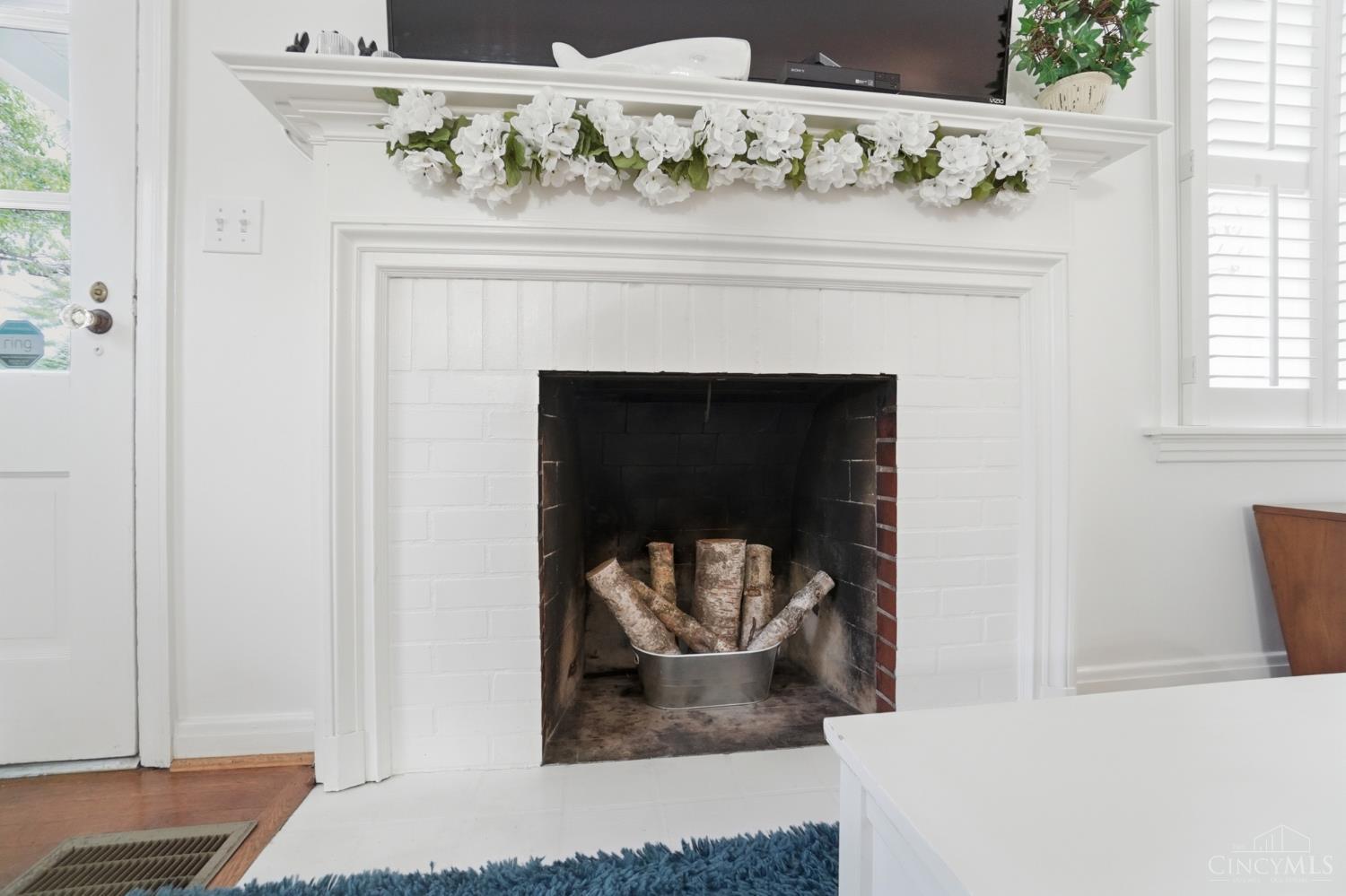 6420 Miami Road Cincinnati, OH 45243 - Photo 7 of 50
