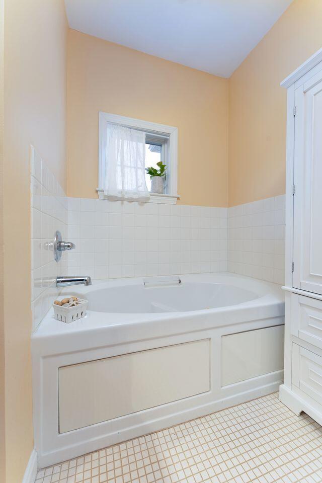 7 Fiddlehead Fern Trail, Unit 31 Brunswick, ME 04011 - Photo 26 of 49 7 FF Prime bath 3