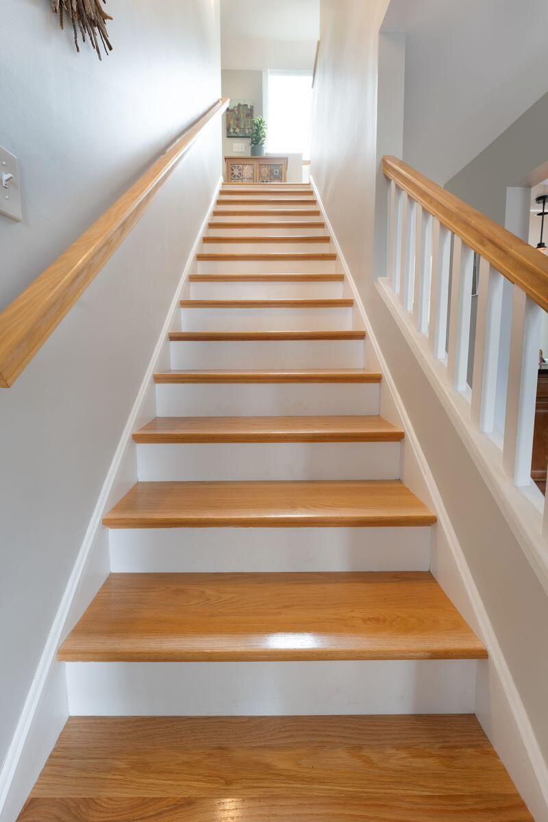 7 Fiddlehead Fern Trail, Unit 31 Brunswick, ME 04011 - Photo 27 of 49 7 FF Stairs Up