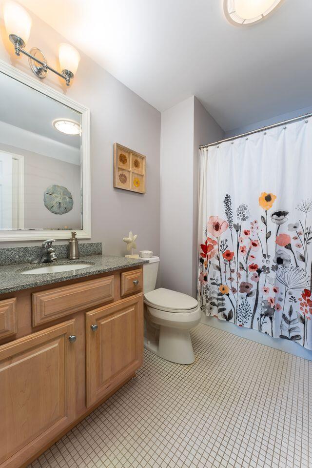 7 Fiddlehead Fern Trail, Unit 31 Brunswick, ME 04011 - Photo 36 of 49 7 FF Bath Up 1