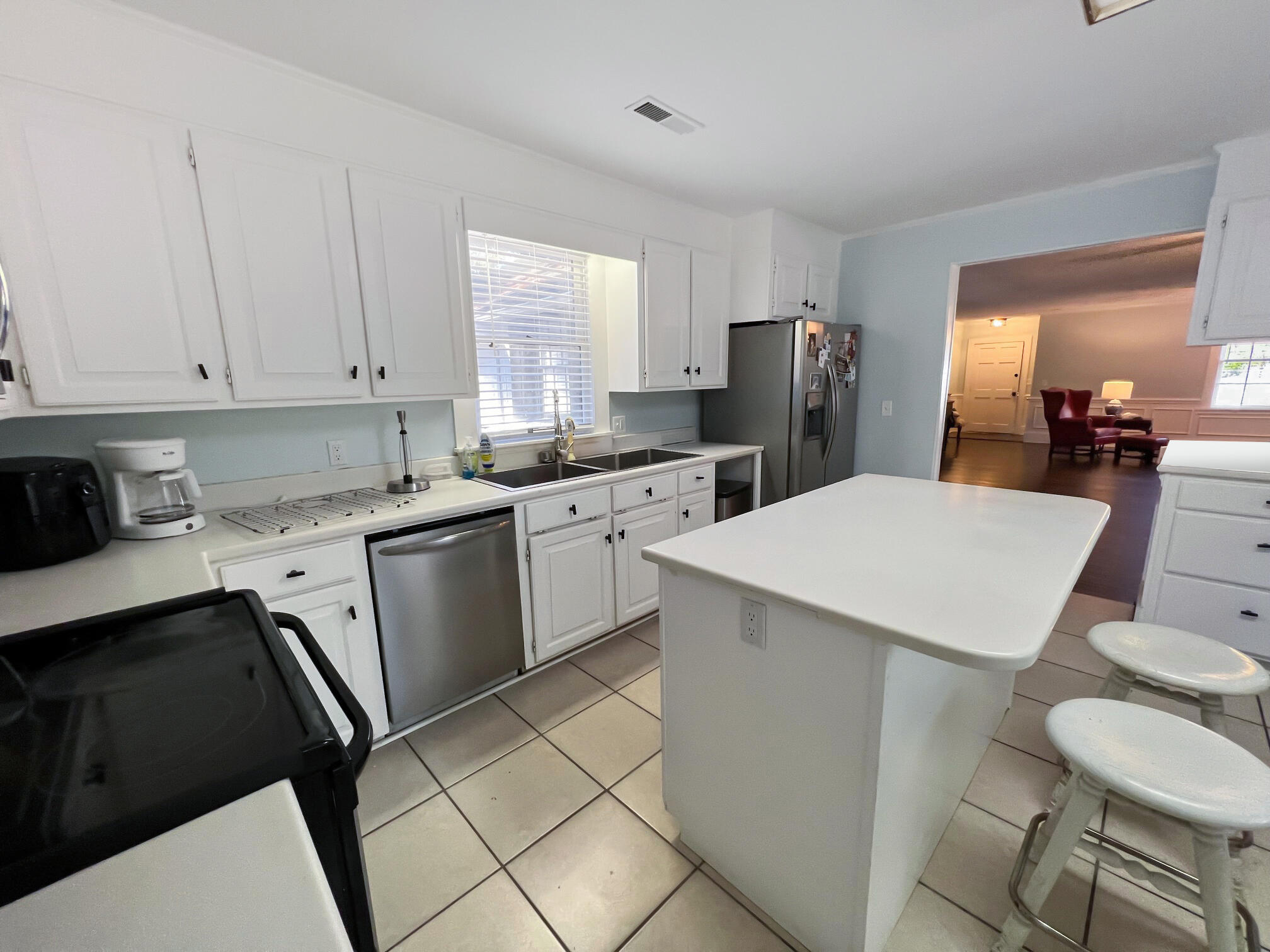 104 Felder Street Reevesville, SC 29471 - Photo 6 of 16 felderkitche2