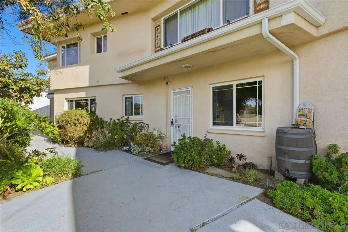 4341 Vista Way, Unit A La Mesa, CA 91941 - Photo 4 of 24 front view of a house