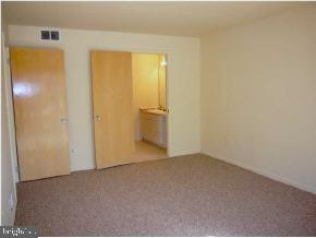 1501 Hulse Road, Unit 7 Point Pleasant, NJ 08742 - Photo 4 of 9