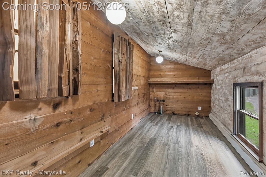 3345 Beach Road Port Huron, MI 48060 - Photo 15 of 89