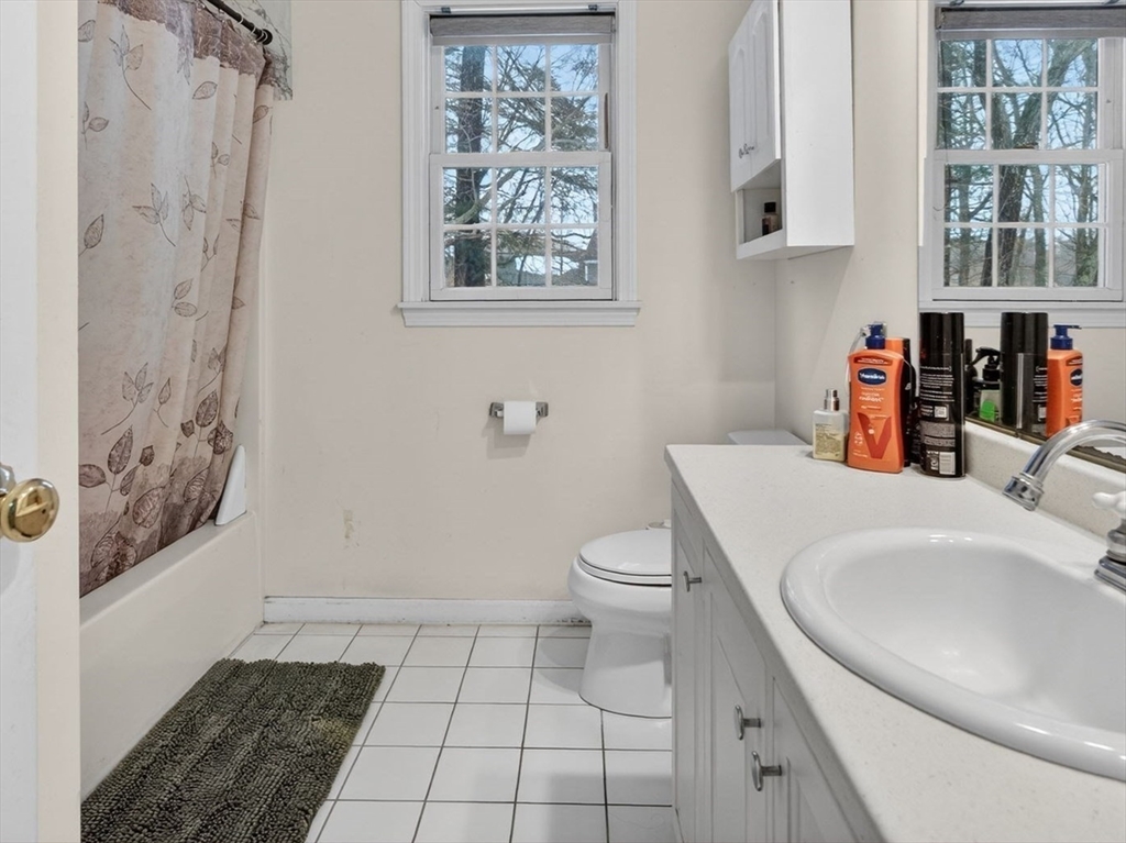 1 Knowlton Circle, Unit 1 Upton, MA 01568 - Photo 21 of 26