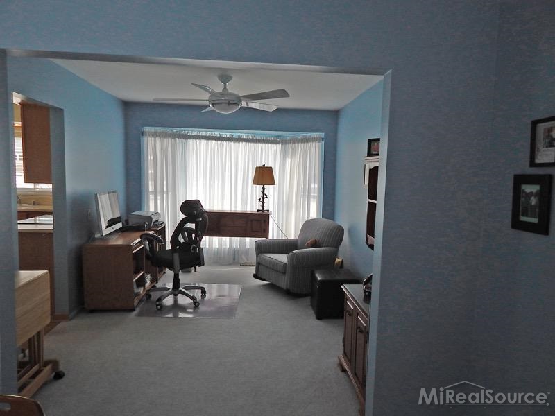 2007 Fairfield Drive Rochester Hills, MI 48306 - Photo 5 of 13