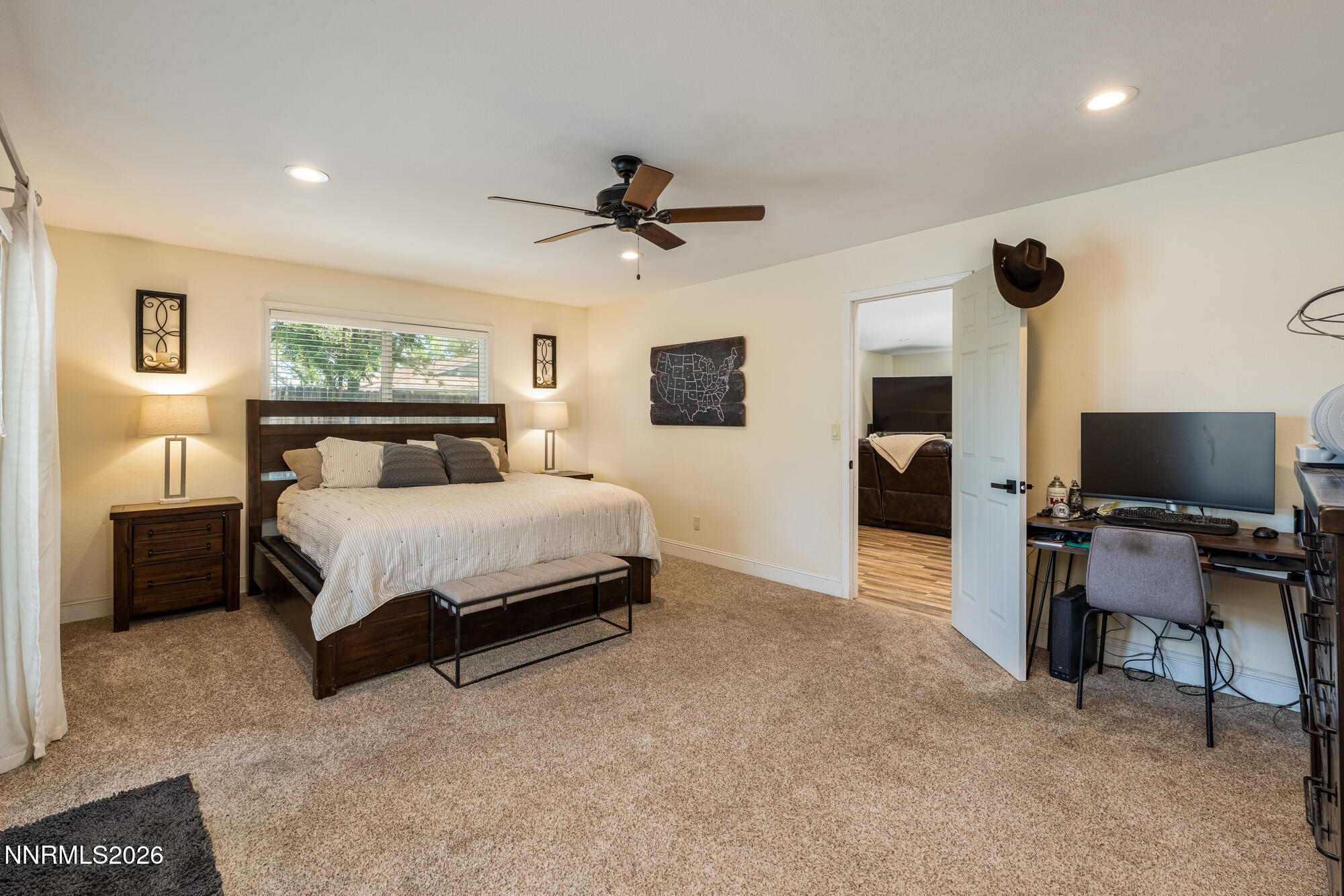 11681 Osage Road Reno, NV 89508 - Photo 27 of 56 11681 osage-38